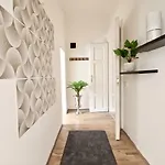 No1 Style & Design Xxl Centre * براغ