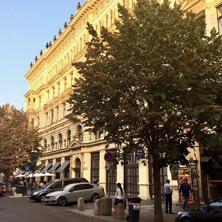 No1 Style & Design Xxl Centre Prag