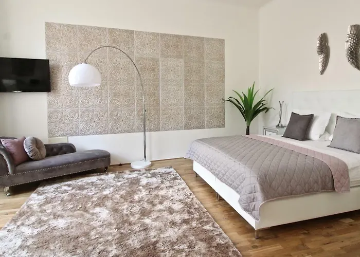 No1 Style & Design Xxl Centre Lejlighed *